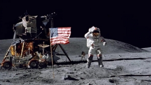 Neil Armstrong, Buzz Aldrin ve bir Kızılderili arasında geçen muhteşem hikaye.