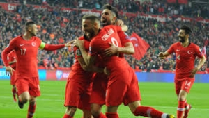 Türkiye 4 - 0 Moldova