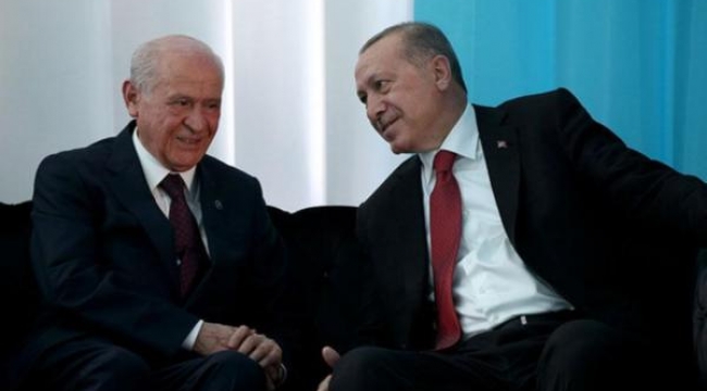 "Bahçeli, Türkiye siyasetini denetim altında tutuyor"