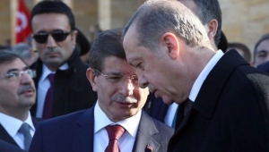 Davutoğlu'na kapıyı gösteren ganimet düşkünü kerkenezler