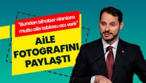 Bakan Albayrak kızının mezuniyetinden aile fotoğrafı paylaştı...