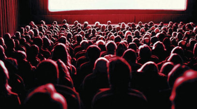 Sinemaya ilgi azalırken tiyatro seyircisi arttı