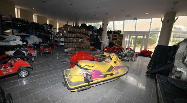 Ankara'da bu da oldu: Belediyenin deposundan jet ski çıktı!