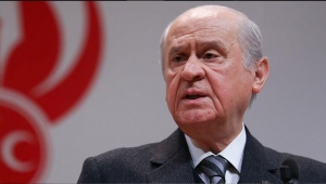 Bayram namazı sonrası Bahçeli'den erken seçim açıklaması