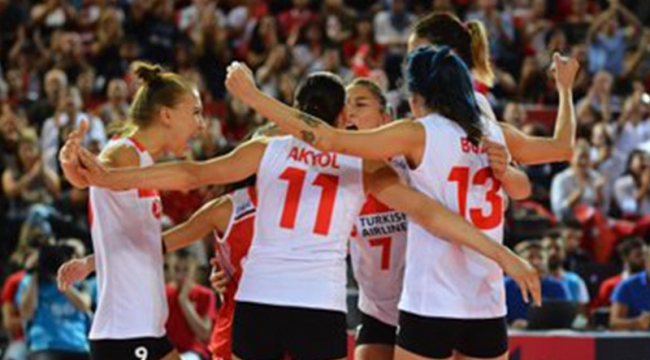 A Milli Kadın Voleybol Takımı  yarı finale yükseldi