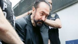 Adnan Oktar: Tayyip Bey evimize gidip gelirdi