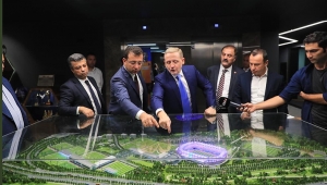 İmamoğlu'ndan İstanbul Başakşehir Futbol Kulübüne ziyaret