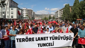 "Teröre Lanet Yürüyüşü"ne yüzlerce yurttaş katıldı