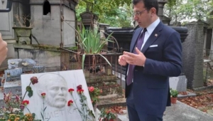 İmamoğlu'dan, Yılmaz Güney ve Ahmet Kaya'nın mezarlarına ziyaret