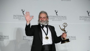 Haluk Bilginer'e Emmy'de "en iyi erkek oyuncu" ödülü