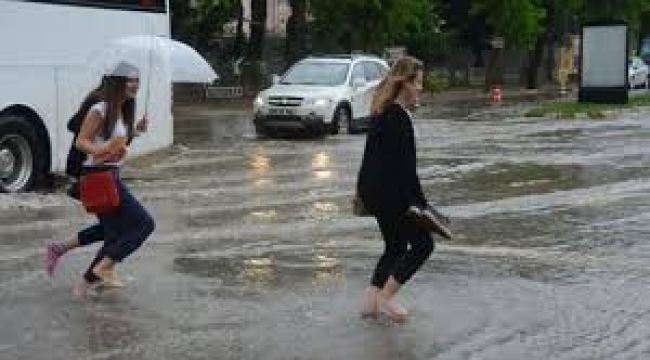 Marmara, Ege ve Akdeniz için şiddetli yağış uyarısı