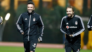 Beşiktaş'ta sıcak gelişme! Gökhan Gönül ve Caner Erkin..