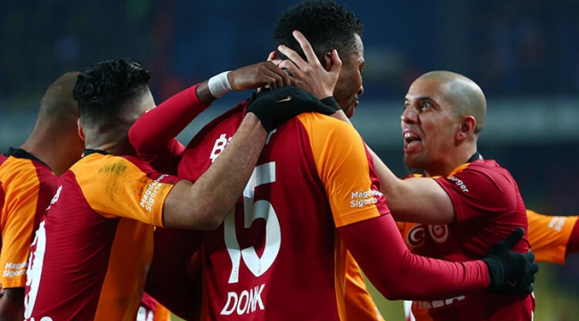 Fenerbahçe Galatasaray a sahasında 3-1 maglup oldu
