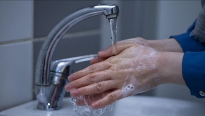 3 milyar insanın evinde ellerini sabunla yıkayabileceği lavaboları yok