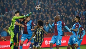 Trabzonspor kazandı, Fenerbahçe umutlandı