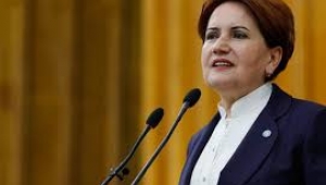 Akşener'den Ayasofya çıkışı: İbadete açılsın ama siyasete kapatılsın...