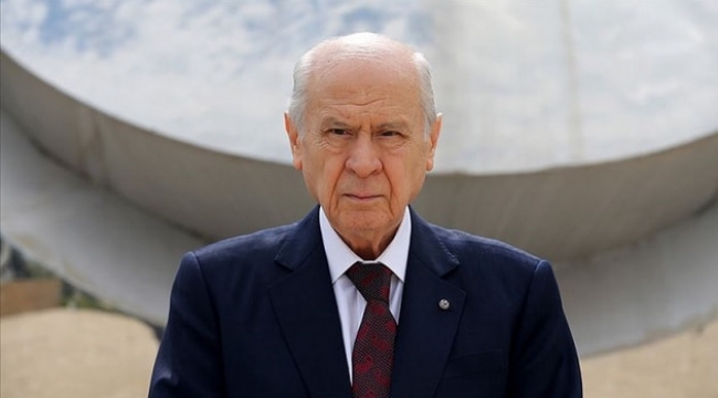 Bahçeli Atatürk'e hakaret eden Erbaş'ı değil CHP'yi ...