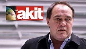 Akit gazetesi bu kez Demirören'i hedef aldı