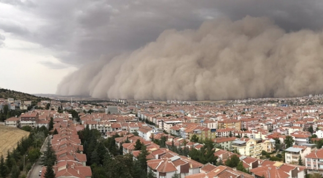 Ankara'da yeni kum fırtınası, uzaylıların işgali bekleniyor mu?