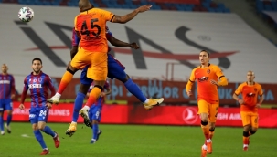 Galatasaray Trabzon'da coştu: 2-0