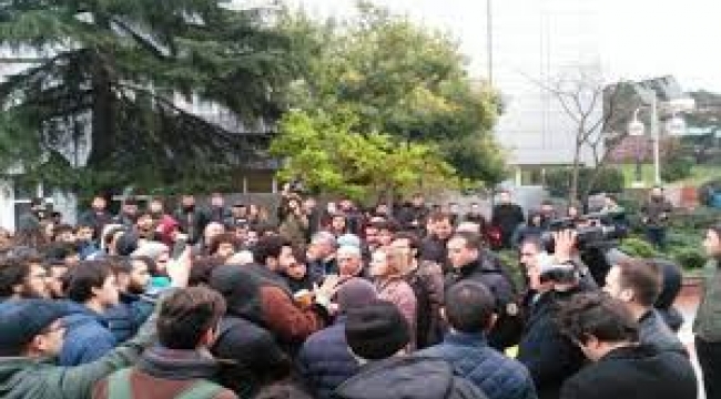 Boğaziçi Üniversitesi öğrencilerine ev baskını