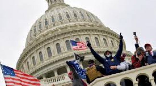 Rus ve Amerikalı gözüyle Kongre baskını!