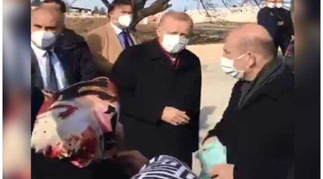 Erdoğan'a, bir kadının "Açım" diye seslendiği görüntüler gündem oldu