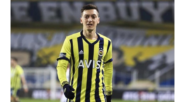 Fenerbahçe'de Mesut Özil'in performansı nasıldı?