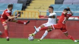 Ersun Yanal: Antalyaspor başarı hikayesi yazıyor