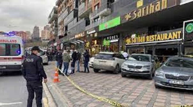 Sokakta silahlı çatışma: 2 ölüm