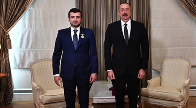 Savaş boyunca onlar konuşuldu... Selçuk Bayraktar'a madalya