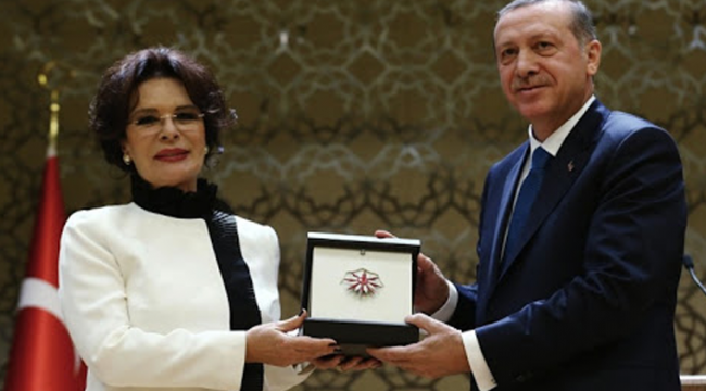 İhale AKP'liye verildi, etkinliğe yandaşlar çağrıldı
