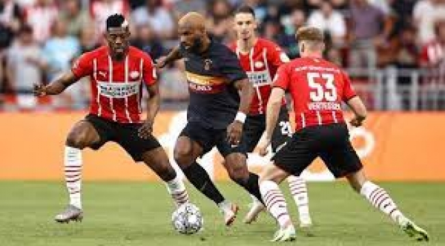 Galatasaray, PSV'ye farklı kaybetti; tur şansını zora soktu
