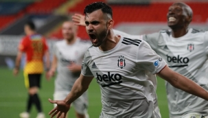 Ghezzal yarışının galibi belli oldu! Transferde 3+1 yıllık anlaşma...