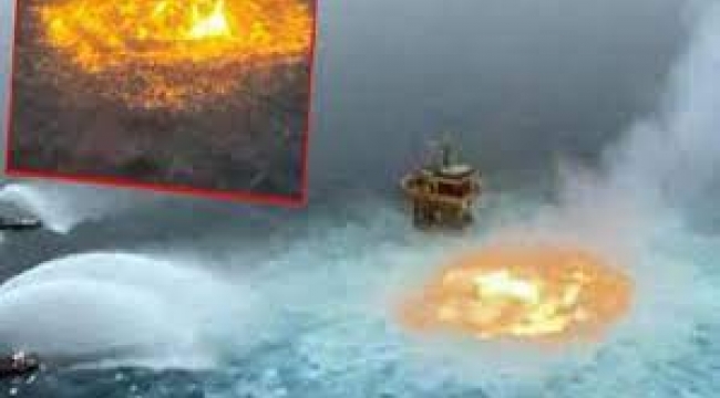 Meksika Körfezi'nde akılalmaz görüntü... Okyanusta büyük yangın!