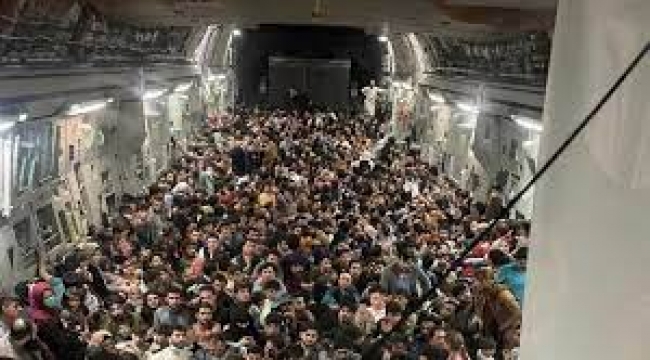 Afganistan'daki gelişmeler İngiliz basınında: 'Dünya Afgan akınına hazır olmalı'