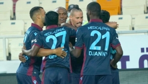 Trabzonspor, stoper oyuncusu Stefano Denswil ile anlaşmaya vardı