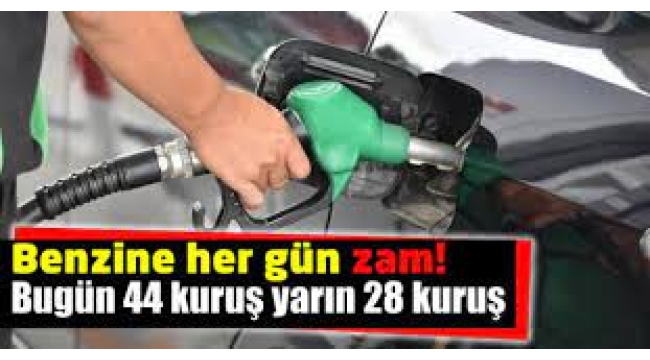 Benzine bu geceden itibaren geçerli olmak üzere 28 kuruş zam geldi