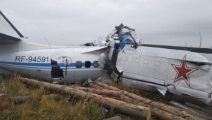 Rusya'da paraşütçüleri taşıyan uçak düştü!