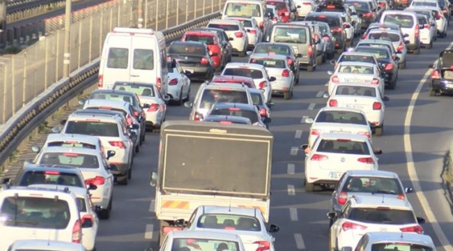 Çok sayıda yurttaş isyan etti: İstanbul'da 'Afrika' trafiği