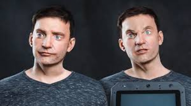 İnsansı robota yüzünü veren gönüllüye 200 bin dolar verilecek!