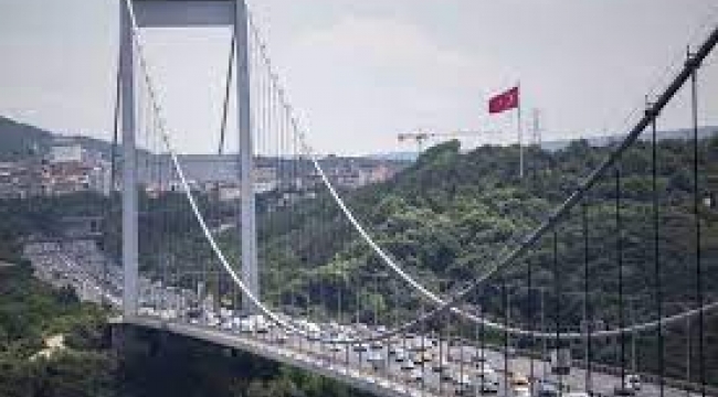 Boğaziçi Köprüsü ve FSM özel araç geçişine kapatıldı