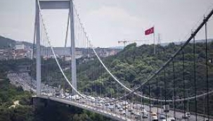 Boğaziçi Köprüsü ve FSM özel araç geçişine kapatıldı