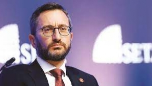 Önce yazdı sonra sildi… Sıradaki isim Fahrettin Altun