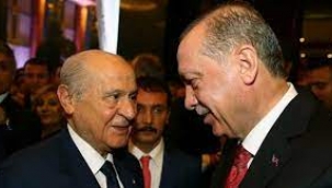  Tayyip Erdoğan, MHP'yi her an sırtından atabilir