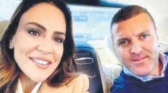 Buket Aydın'dan 'Karaktersiz Habeş maymunu...'