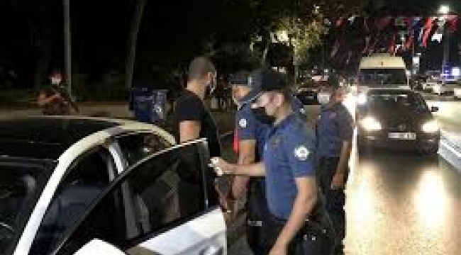 İstanbul'da asayiş uygulaması: 347 gözaltı 129 tutuklama