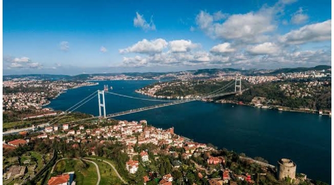 Sözcü Yazarı Muratoğlu: Arap Televizyonlarında Cayır Cayır İstanbul Pazarlanıyor
