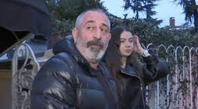 Cem Yılmaz gönlünü 21 yaş küçük rol arkadaşına kaptırdı!