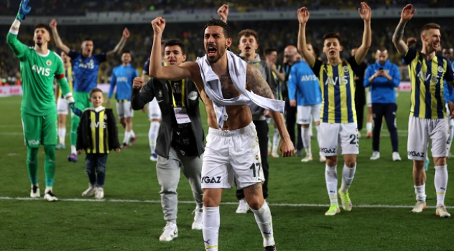 Fenerbahçe 2. sıraya yükseldi! Süper Lig'de son durum...